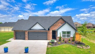 5515 Windstone Dr, Norman, OK 73072