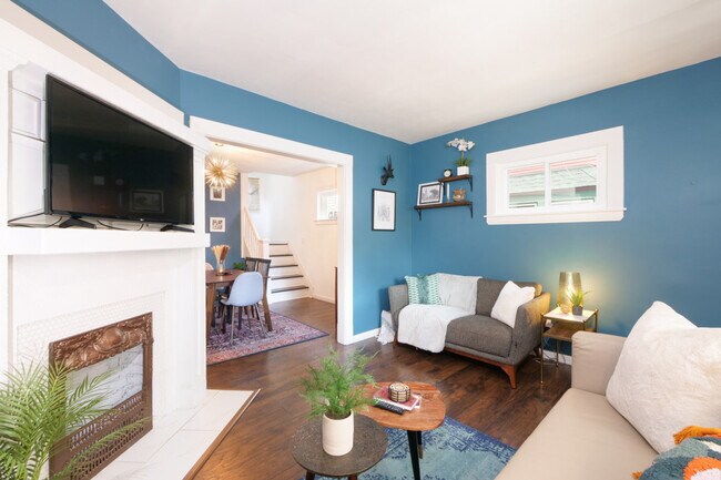 2156 W 34th Place unit ID1061031P, Cleveland, OH 44113 - photo 2