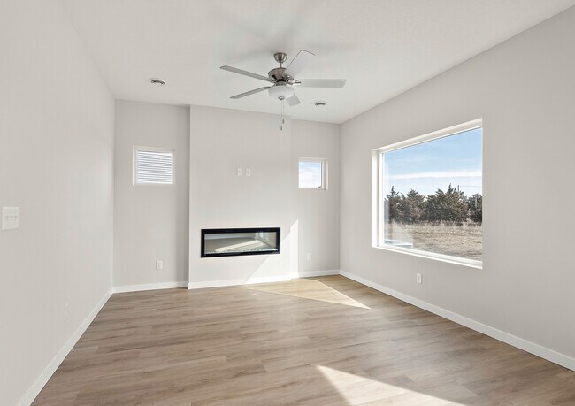 8266 Walnut St unit 37002095, Clear Lake, MN 55319 - photo 3