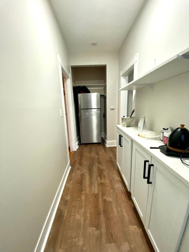 28 Glenville Ave unit 3, Allston, MA 02134 - photo 4