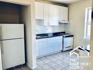 4412 N Saint Louis Ave Unit 3B, Chicago, IL 60625
