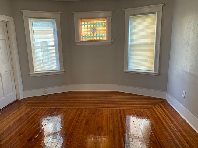 19 Topliff St unit 19 Topliff St, Dorchester, MA 02122 - photo 6