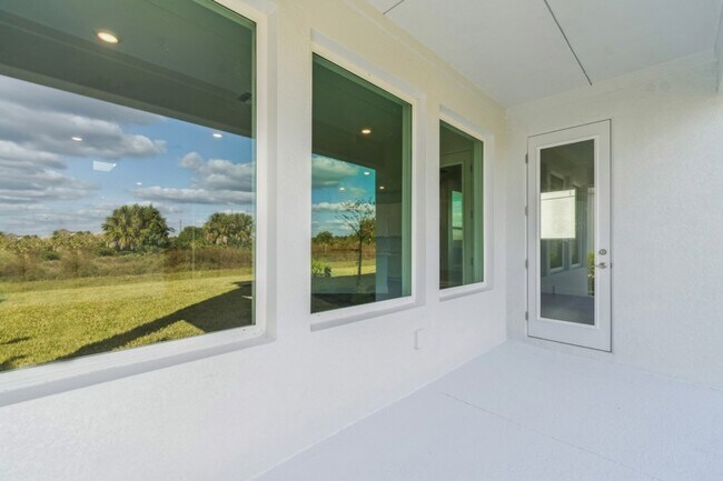 636 Allora Ave, Nokomis, FL 34275 - photo 6