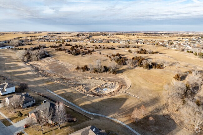 Many Norfolk golf course homes sell for around $700,000.