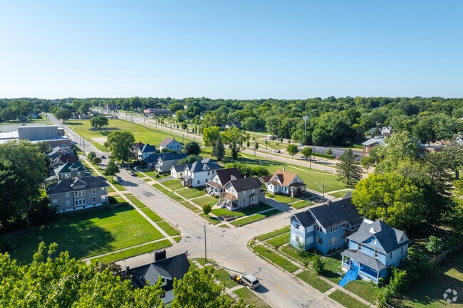 Buyers choose from craftsman bungalows, ranch-styles and National Folk homes.