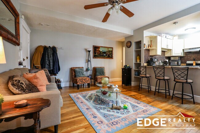 Sutherland Village unit 7, Brighton, MA 02135 - photo 5