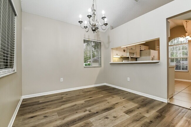 28547 Tall Grass Dr, Wesley Chapel, FL 33543 - photo 6