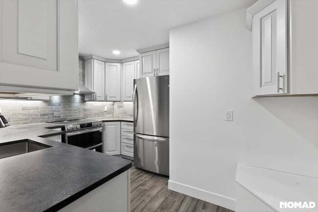 912 N Clarkson St, Denver, CO 80218 - photo 7