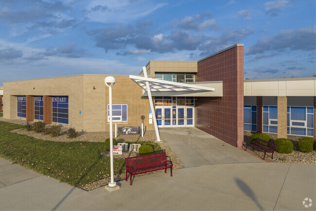 Grade school students in Lee's Summit, MO may attend Hawthorn Hill Elementary School.