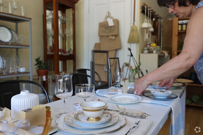 Have Sandra custom style the table wear for your next event at China Grove in West Newbury.