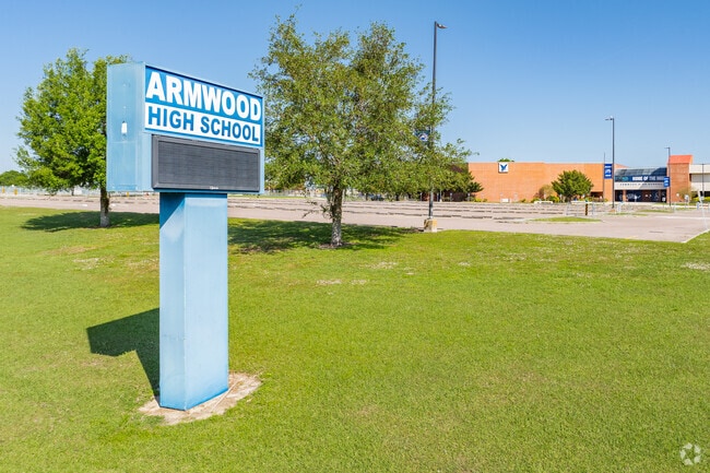 Armwood High School, Rankings & Reviews