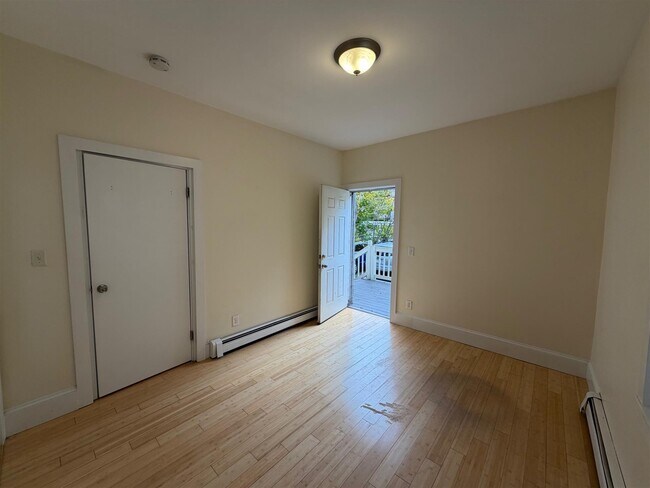46 Porter St unit 1, Cambridge, MA 02141 - photo 6