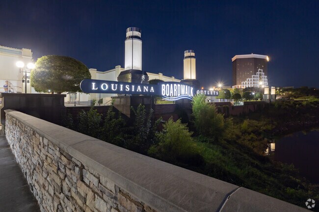 The Louisiana Boardwalk Outlets, on the shore of Bossier City,  is a great location to shop.