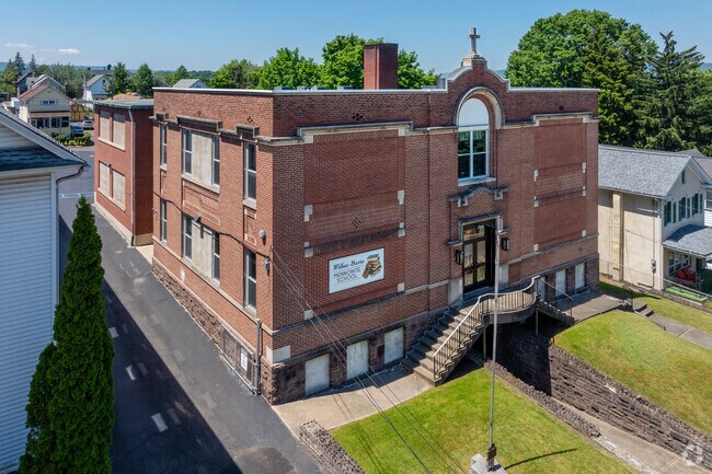 Wilkes-Barre Mennonite School provides a religious education to students in the city.