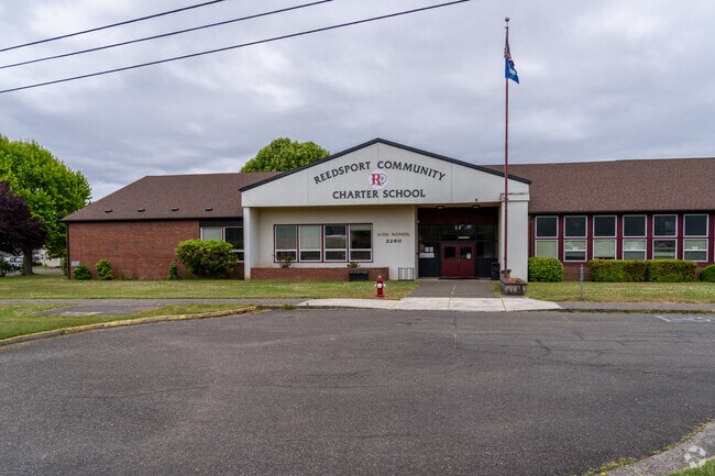 Reedsport Community Charter School is located in the coastal city of Reedsport.
