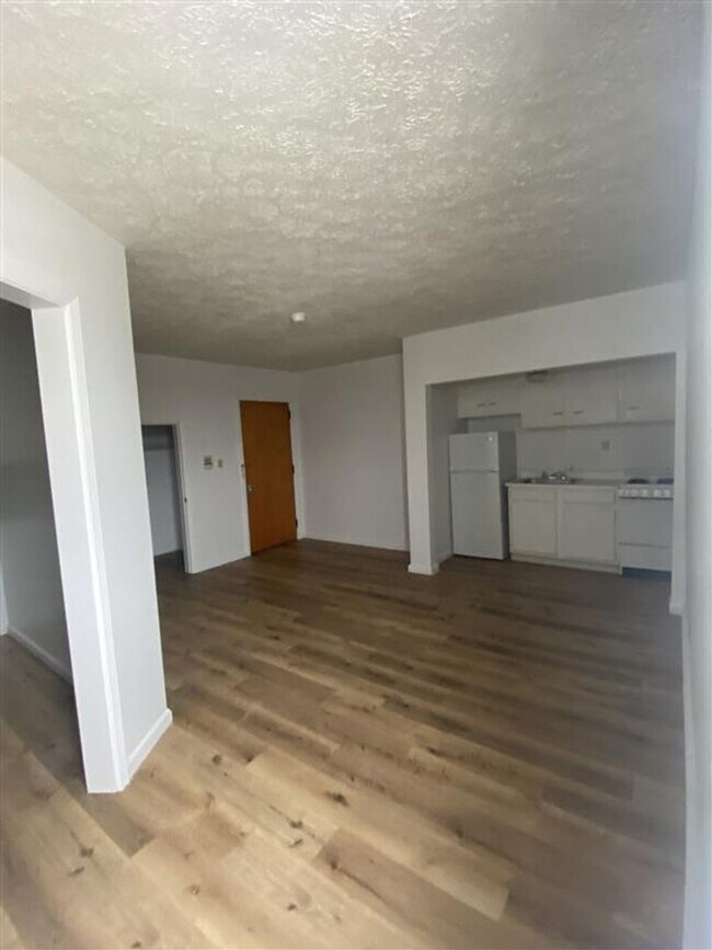 Arrasmith Apartments, Muncie, IN 47305 - photo 6