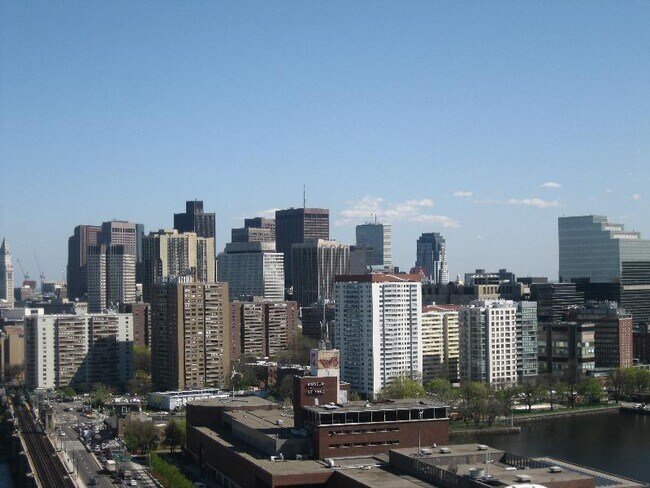 2 Leighton St unit 2-269, Cambridge, MA 02141 - photo 3