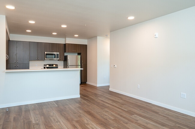 Creekside Meadows, Albany, OR 97322 - photo 5