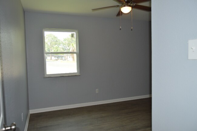 219 Leon St unit 9, Broussard, LA 70518 - photo 7