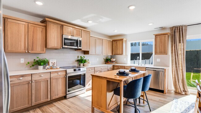 10806 N Beaverhead Rd, Spokane, WA 99208 - photo 2