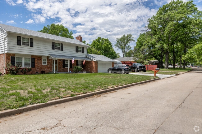 Home in Eastborough come in a wide variety of styles.