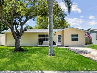 1729 Carlisle St, Clearwater, FL 33755