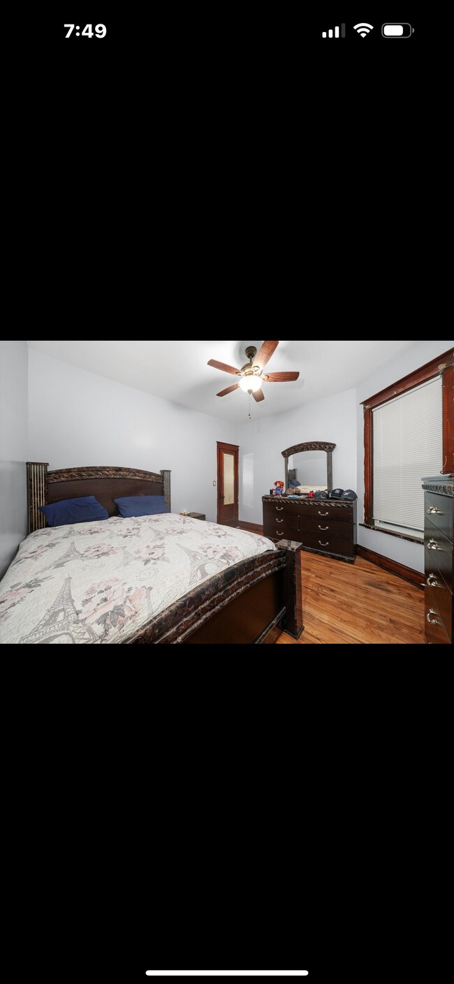 158 N Laporte Ave Unit Second floor, Chicago, IL 60644