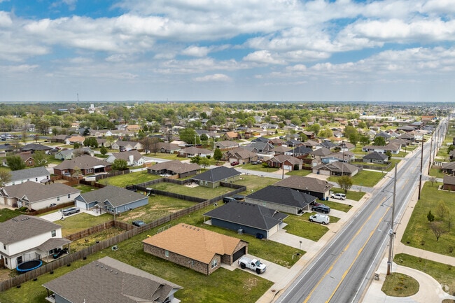 Cecil Floyd is bordered by Gabby Street along it's southern edge.