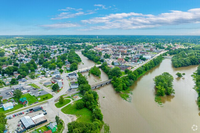 Logansport is a short trip away from Pittsburg on the Wabash River.