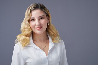 Ezgi Onder Hazelett
