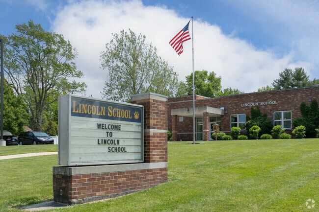 Lincoln Elementary School in Saint Joseph, MI.