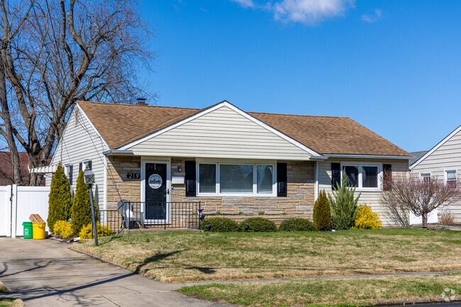 Brick and stone are popular construction materials in Barrington.