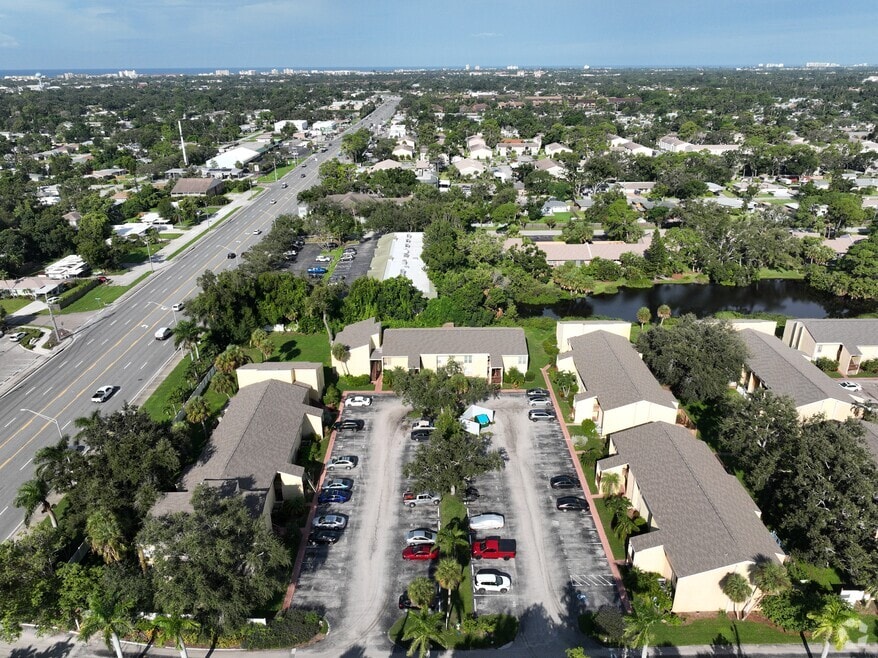 3413 Clark Rd unit 114, Sarasota, FL 34231 - photo 2
