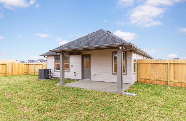 207 Rose Laurel Dr unit 36848899, Alvin, TX 77511 - photo 7