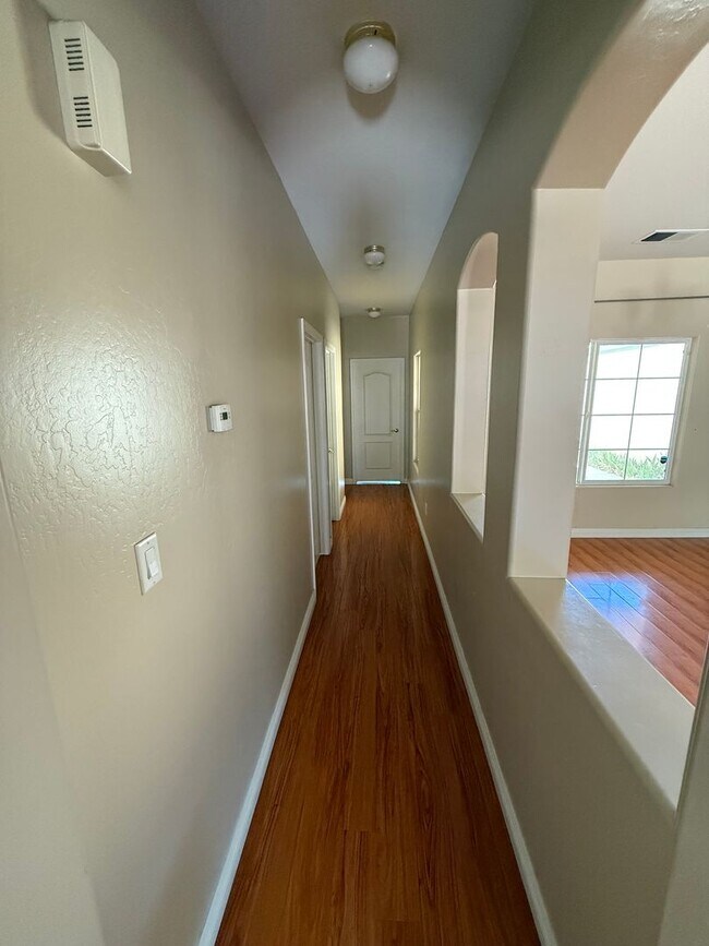 11008 Snowcreek Falls Ave, Bakersfield, CA 93312 - photo 7