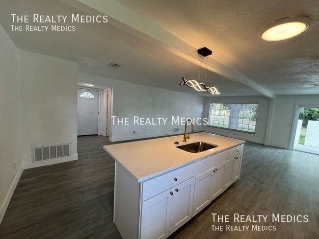 1718 Palmer Ln, Rockledge, FL 32955 - photo 6