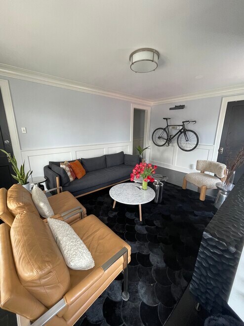 111 E 10th St unit 2, Bloomington, IN 47408 - photo 1