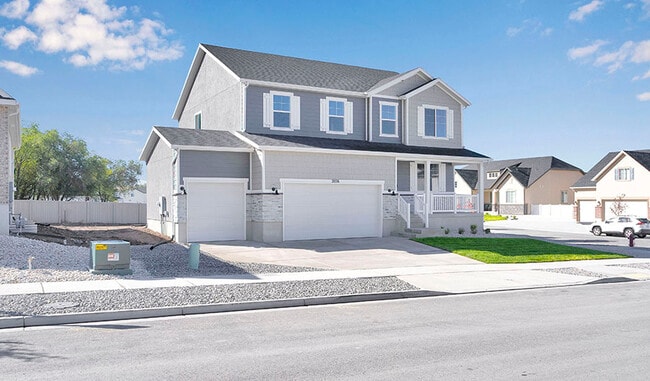 2056 E Dolan Dr, Lake Point, UT 84074 - photo 2