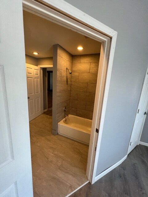 70 N London St unit 70 N London st, Mount Sterling, OH 43143 - photo 3