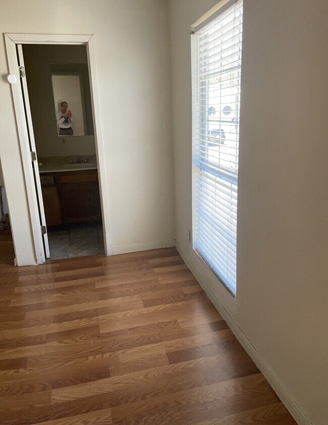 4209 Broadway Ave unit 4209 Broadway Ave., Haltom City, TX 76117 - photo 6