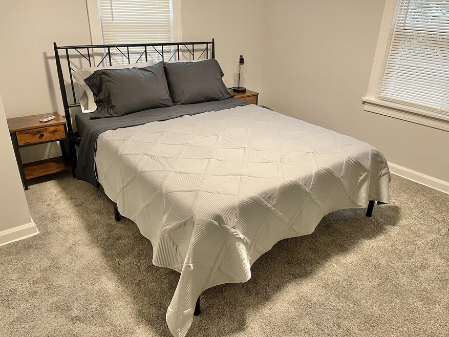 231 N Spring Grove St unit 1, Medina, OH 44256 - photo 1