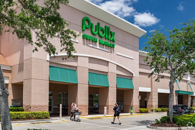 The Quarry residents can pick up groceries at the local Publix.
