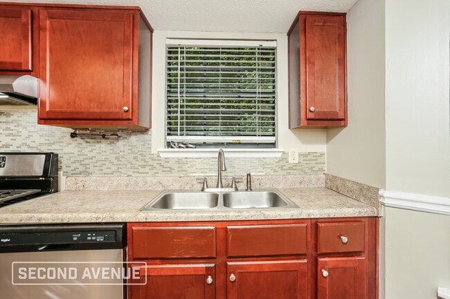 2908 Kevin Ln, Jonesboro, GA 30236 - photo 5