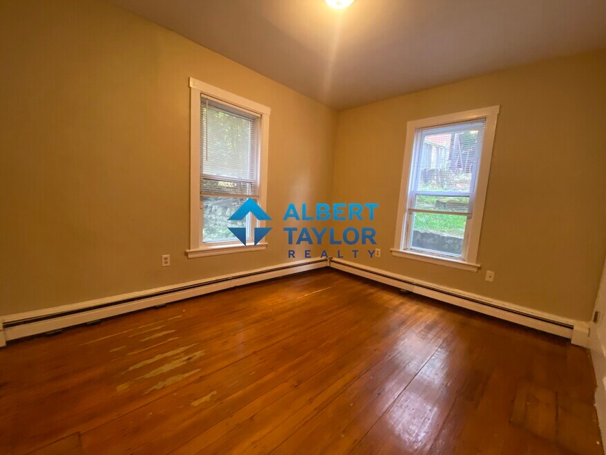 44 Hillside St unit 1, Roxbury Crossing, MA 02120 - photo 1