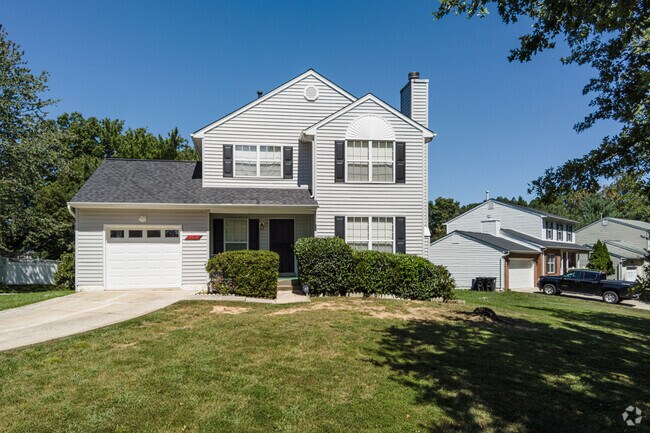 Marlow Heights offers new and older homes throughout its residential neighborhoods.