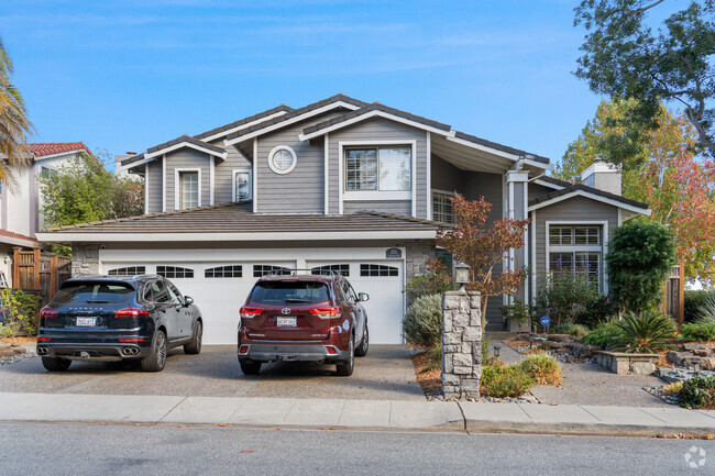Home sizes vary from neighborhood to neighborhood in Beverly Terrace.