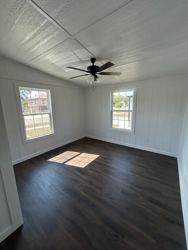 502 N Palm St, Ponca City, OK 74601 - photo 5