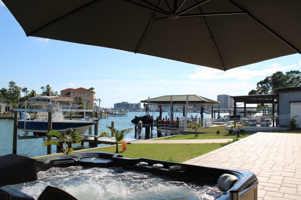 229 Palm Island NW, Clearwater Beach, FL 33767 - photo 1