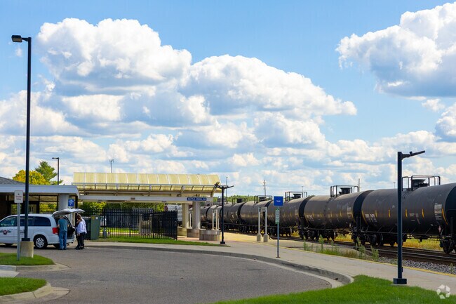 Central Battle Creek has Amtrak services for residents, providing access to nearby destinations.