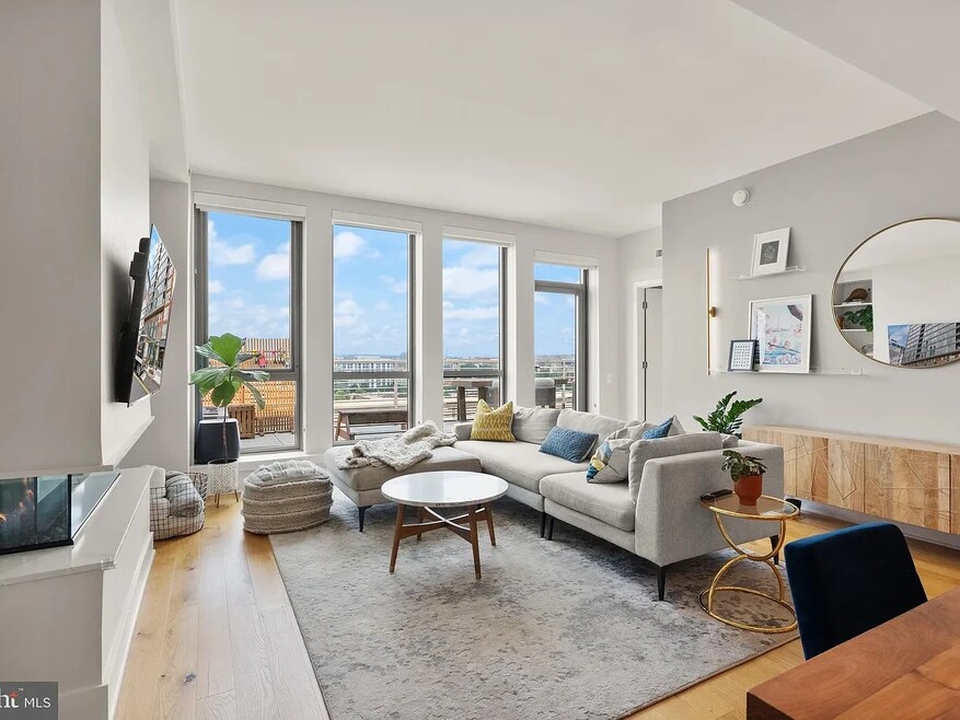 Avidian unit PH 13B, Washington, DC 20003 - photo 1